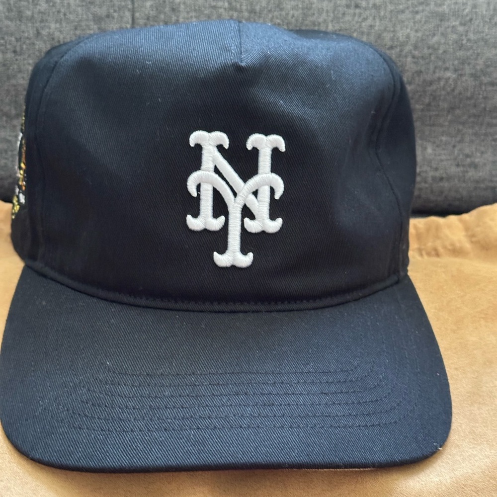 KITH x 47 New York Mets Hitch Snapback Cap in Cotton Twill Black
